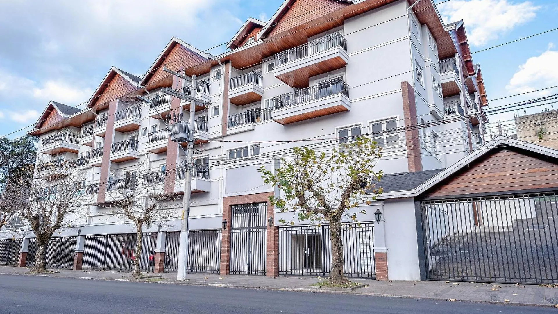Flats No Condominio All Seasons Campos do Jordao 0*,  Brazil